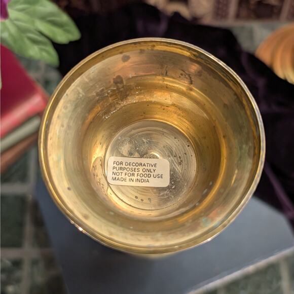 Vintage 11.5"H Solid Brass Tulip Shape Decorative Patina Vase, Handmade in India - Picture 7 of 8